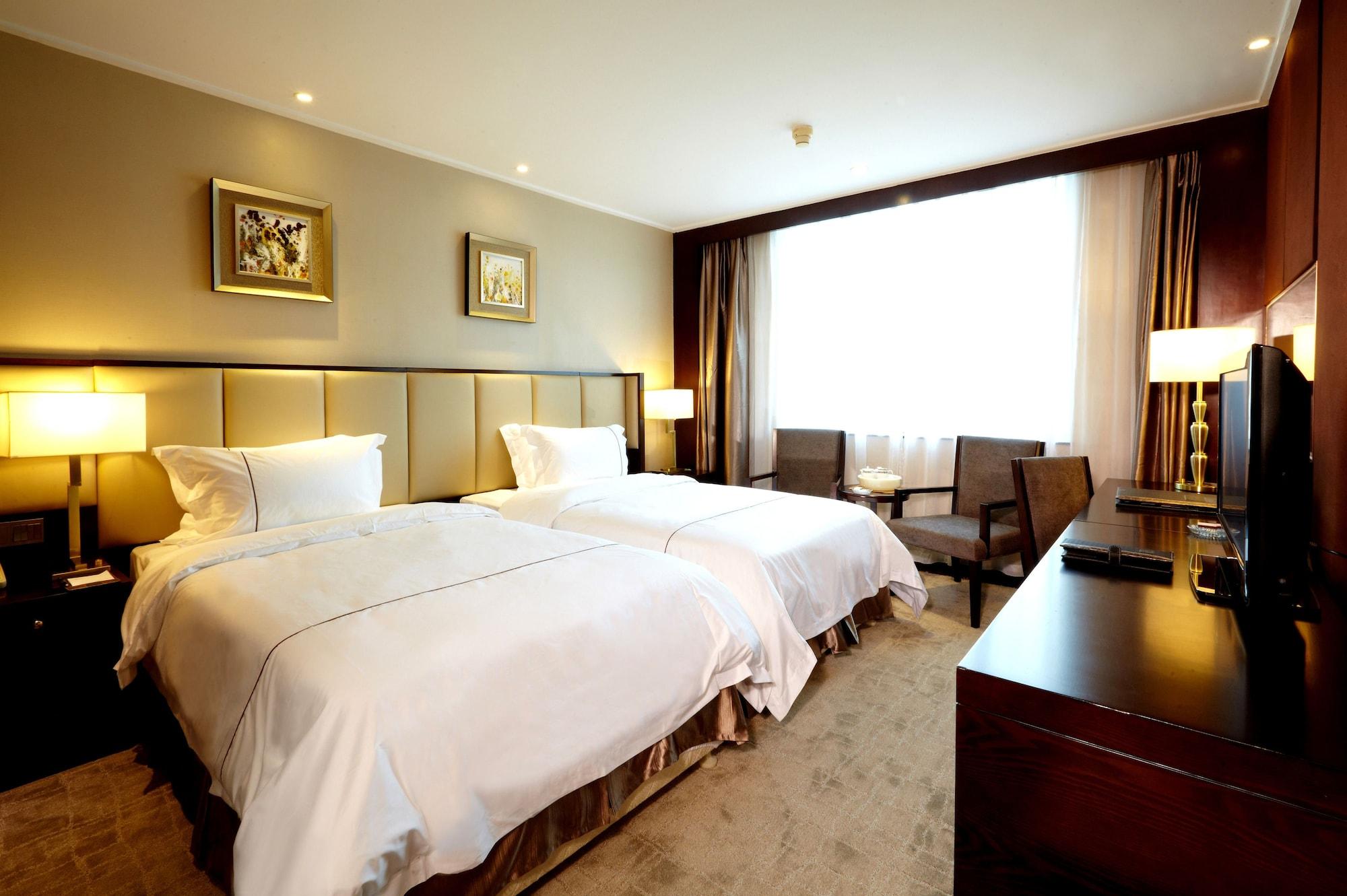 Mandarin Hotel Kuangcsou Kültér fotó