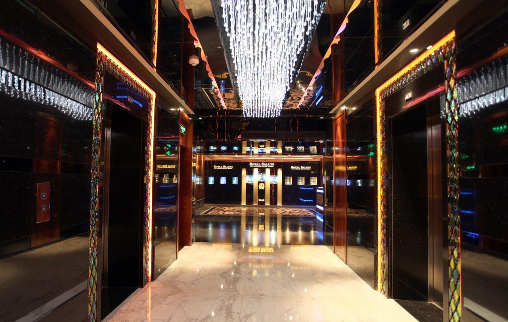 Mandarin Hotel Kuangcsou Kültér fotó