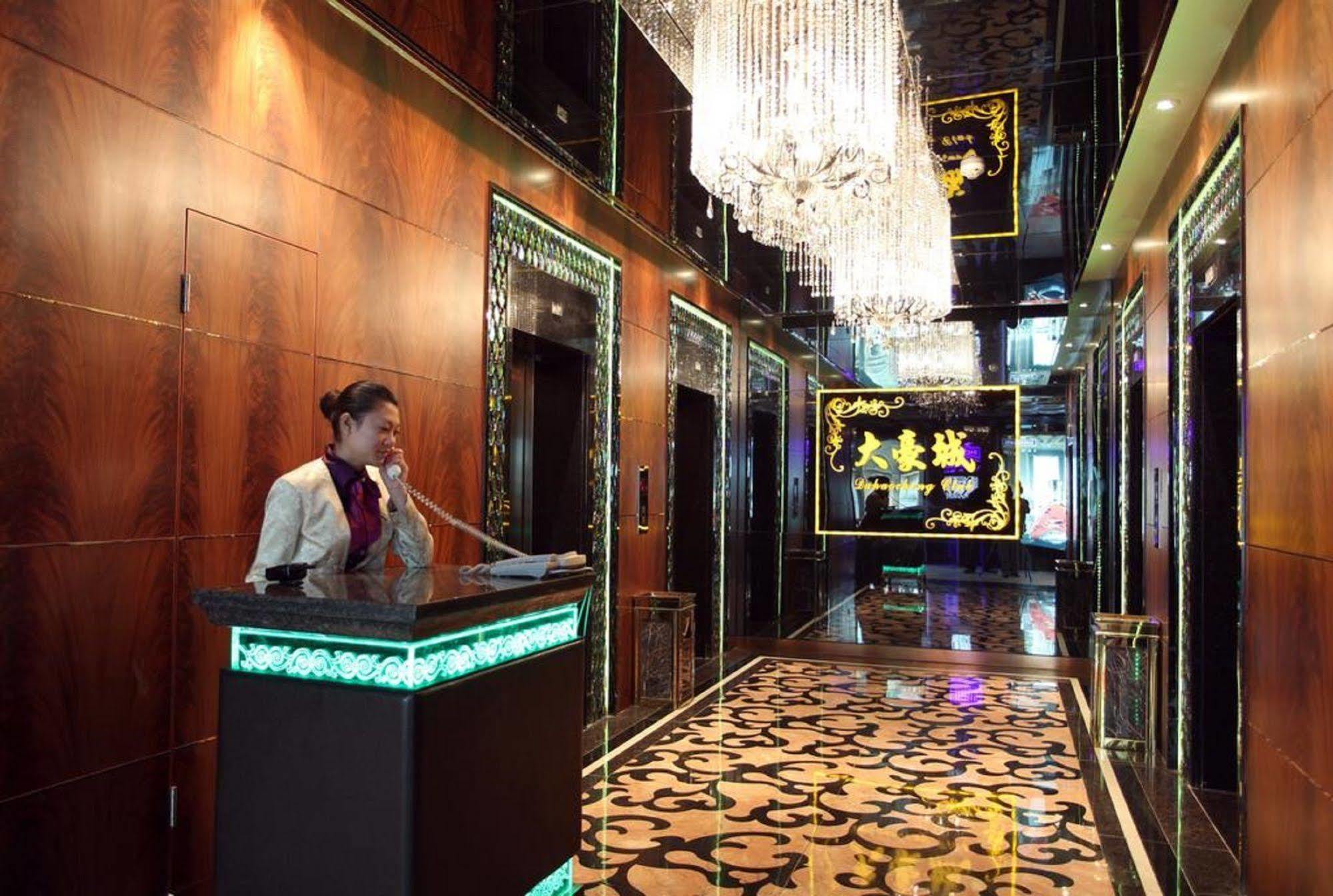 Mandarin Hotel Kuangcsou Kültér fotó